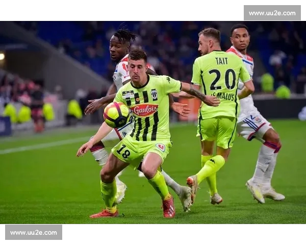 五大联赛最新赛季战况解析与球队潜力全面评估